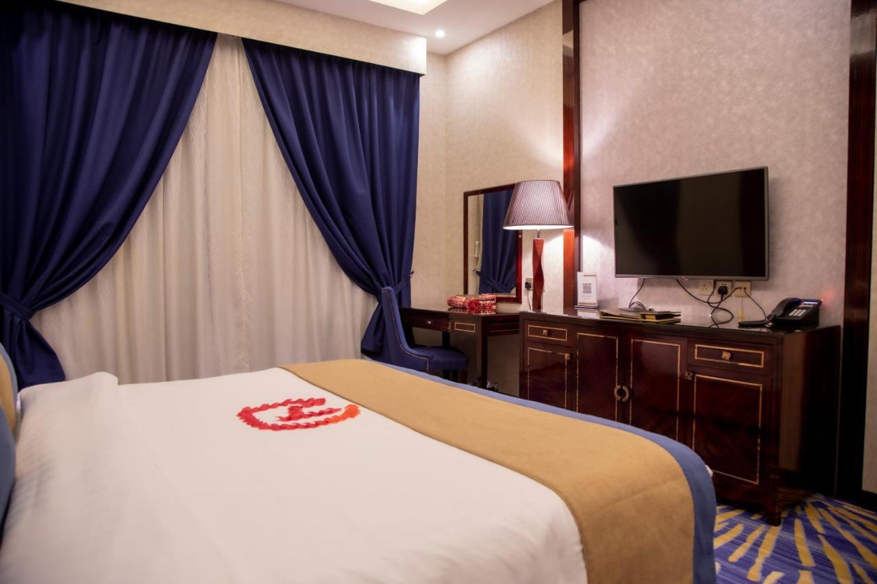 فندق هوليداي الخليج الرياض - Holiday Al Khaleej Hotel Zewnętrze zdjęcie