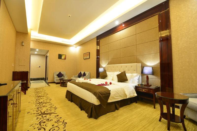 فندق هوليداي الخليج الرياض - Holiday Al Khaleej Hotel Zewnętrze zdjęcie
